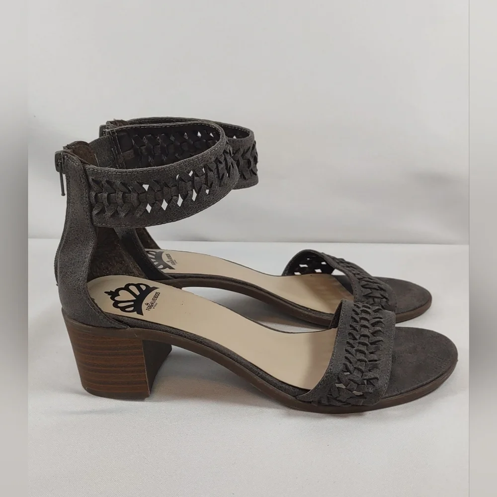 Fergalicious Fergie Phoenix‎ Women's Open Toe Block Heel Sandals 8.5